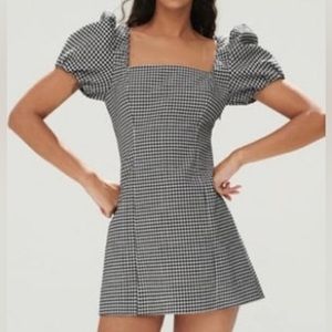 Zara Black and White Gingham/Plaid Puff Sleeve Mini Dress. Size XL